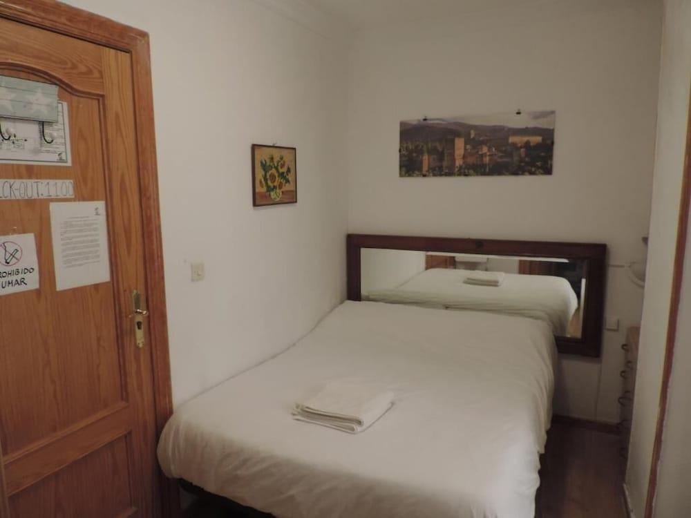 Hostel El Cascabel Granada Dış mekan fotoğraf